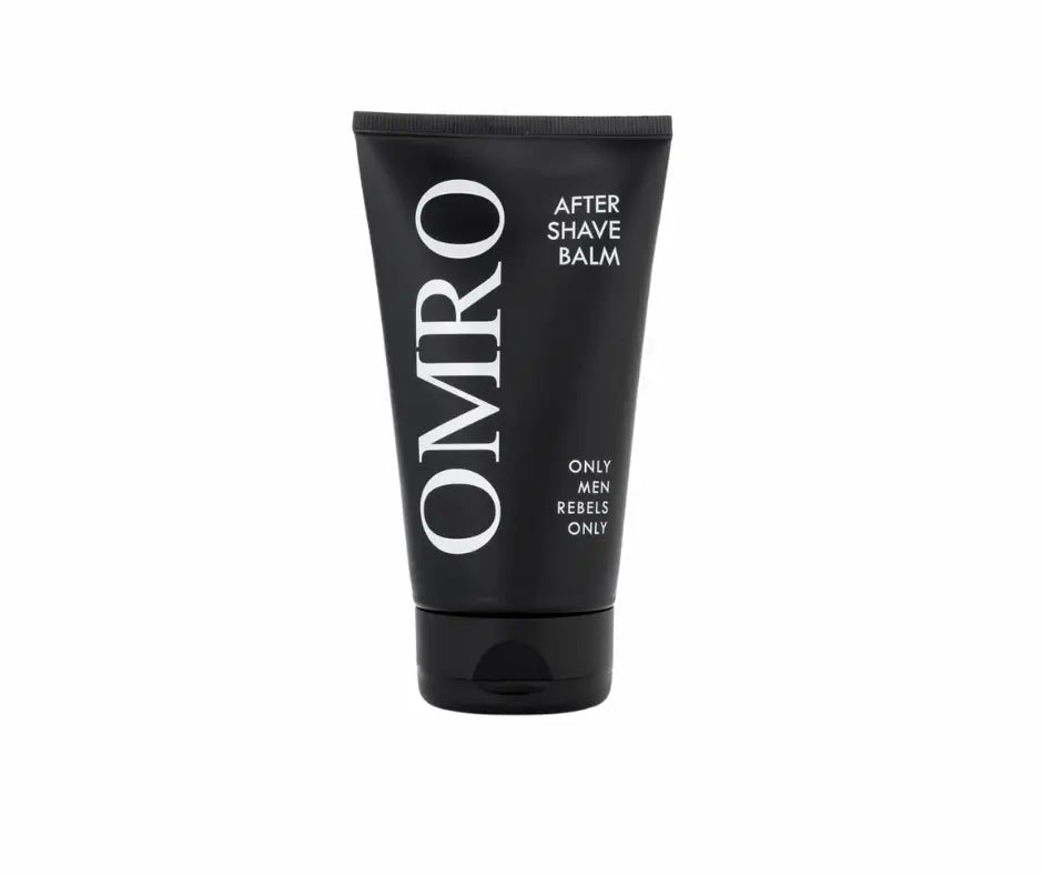 OMRO After Shave Balm in schwarzer Tube mit weißer Beschriftung und Aufdruck „Only Men Rebels Only“, Vorderansicht.