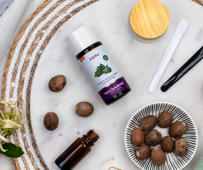 Jojobaöl Bio - Basisöl für Schönheitspflege und Aromamassage bei Apotheke Zaversky
