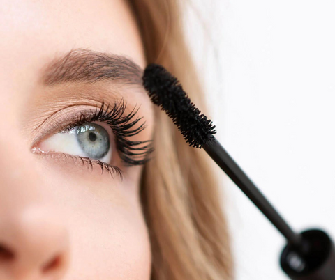 Mascara Extreme Volume - Glamorous Lashes - für außergewöhnliches Volumen von Dolomia