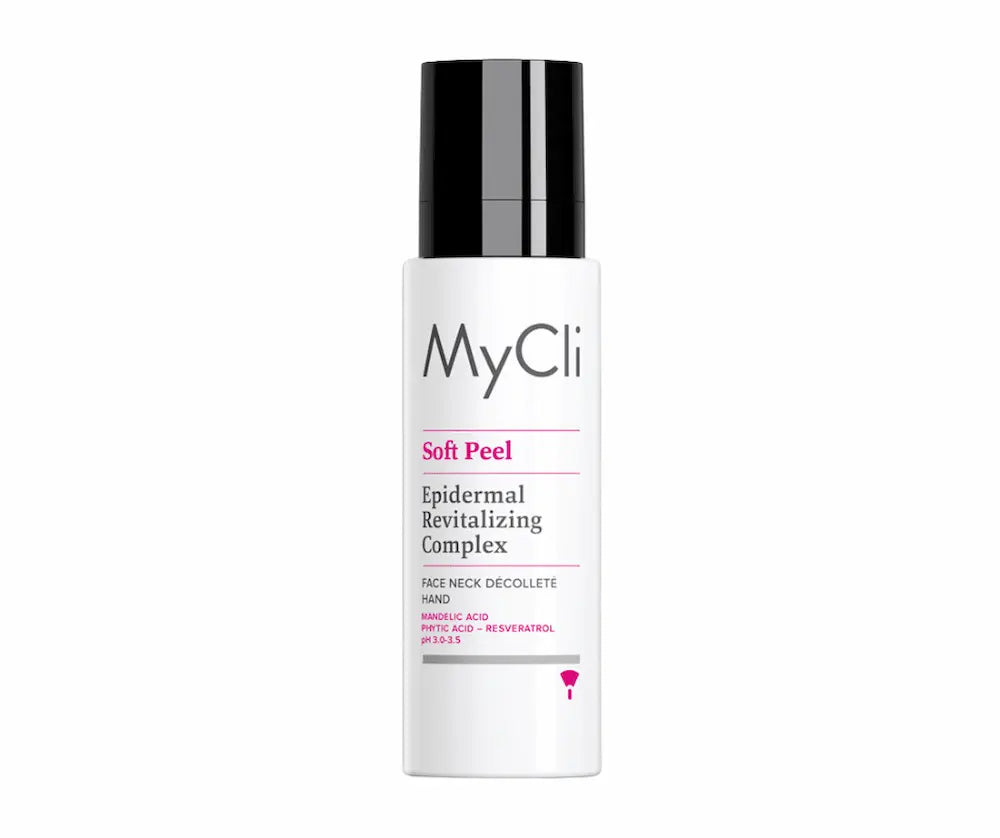 MyCli Soft Peel Epidermal Revitalizing Complex im weißen Pumpspender mit schwarzem Deckel für Gesicht, Hals, Dekolleté und Hände