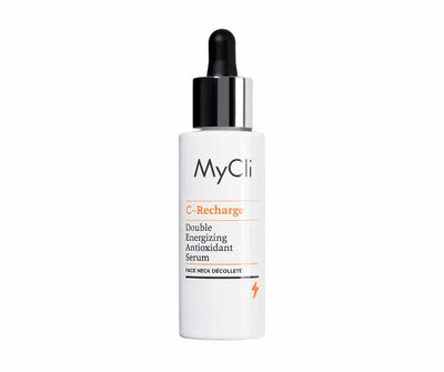 MyCli C-Recharge Double Energizing Antioxidant Serum für Gesicht, Hals und Dekolleté in weißer Tropfflasche mit schwarzer Pipette
