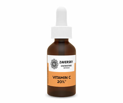 Zaversky Vitamin C 20% Serum in brauner Tropfflasche mit weißer Pipette und orange-weißem Etikett, Vorderansicht