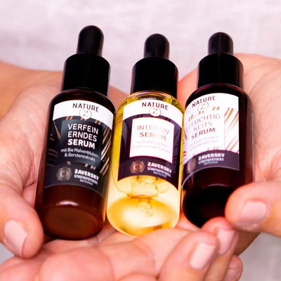 Feuchtigkeitsserum - mit Hyaluron bei Apotheke Zaversky